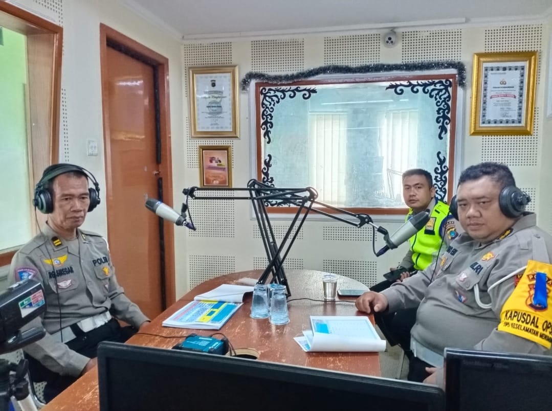 Talkshow Terkait Ops Keselamatan 2023, Dit Lantas Polda Babel Himbau Masyarakat Tingkatkan Kembali Disiplin Berkendara