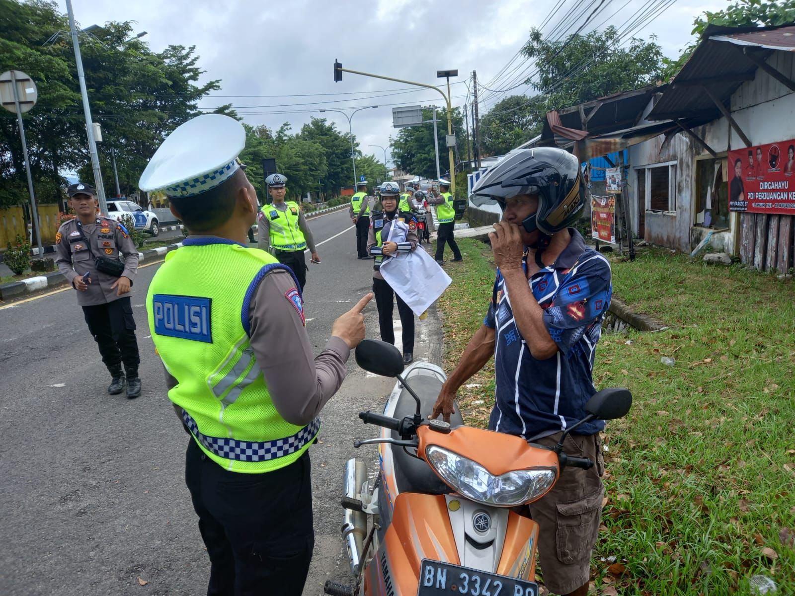 Sepekan Operasi Keselamatan Menumbing 2023 Satlantas Polres Bangka Barat memberikan 80 Surat Teguran