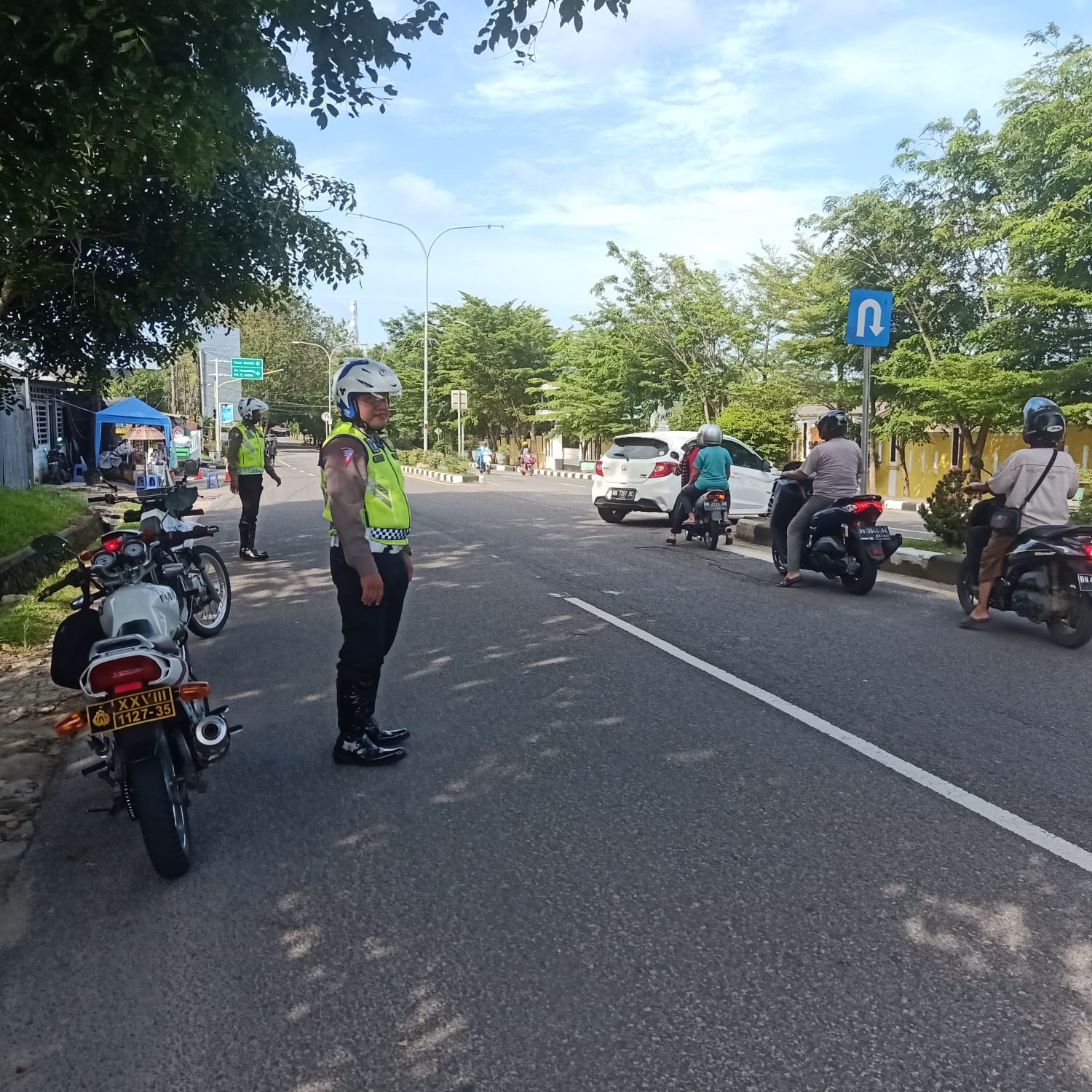 Sat Lantas Polres Bangka Barat Melaksanakan Patroli Dan Pemantauan Untuk Mengantisipasi Gangguan Kamtibmas