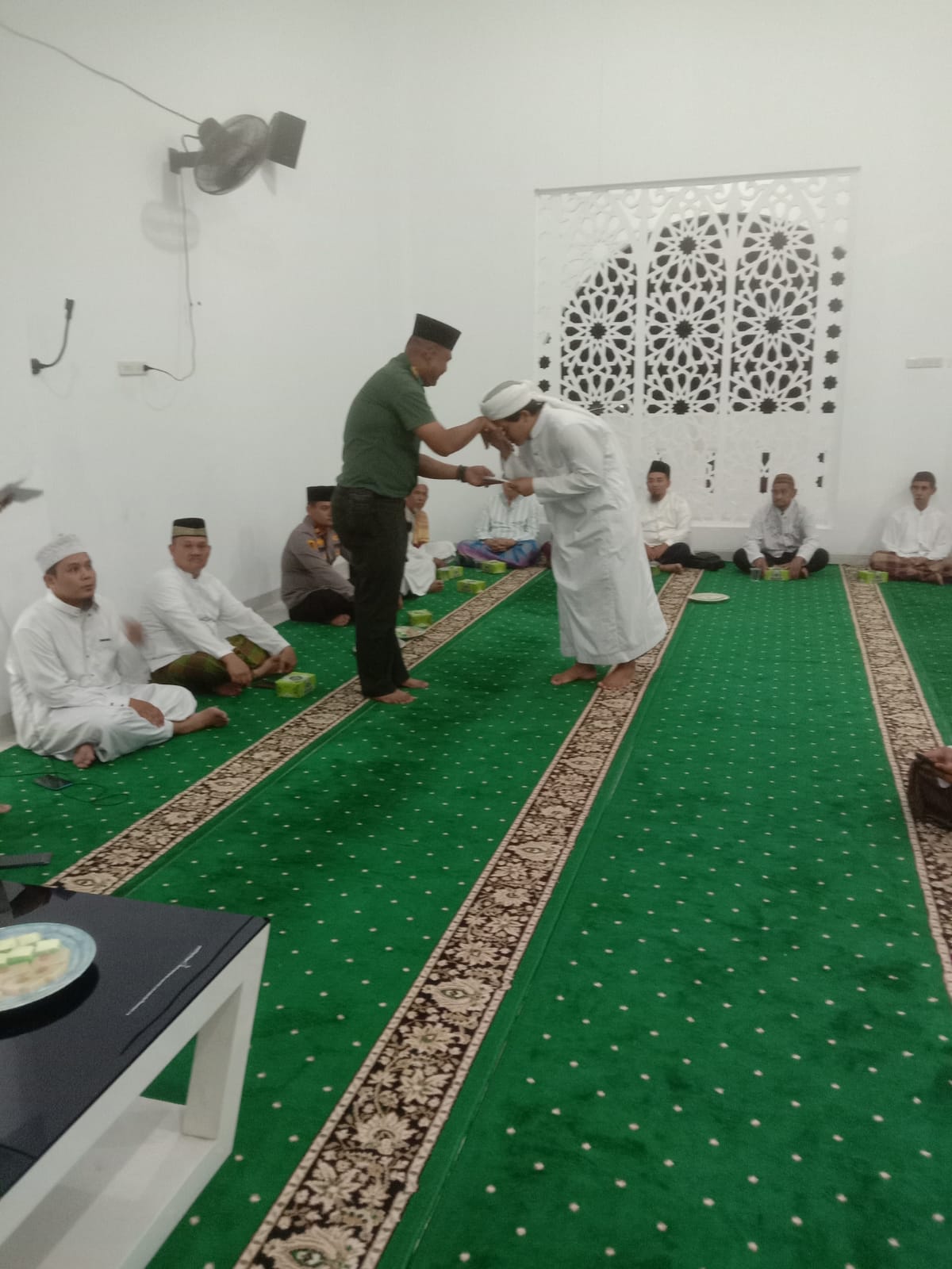 Babinsa Desa Baturusa Hadiri Kegiatan  Ceramah di Ponpes Darul Mukhlasin Baturusa