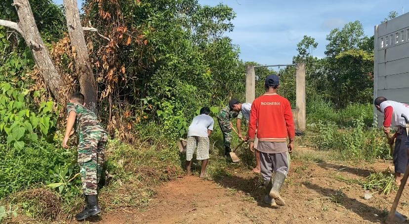 Yonif 147/Kgj Laksanakan Karya Bhakti Sebagai Wujud Kemanunggalan TNI-Rakyat