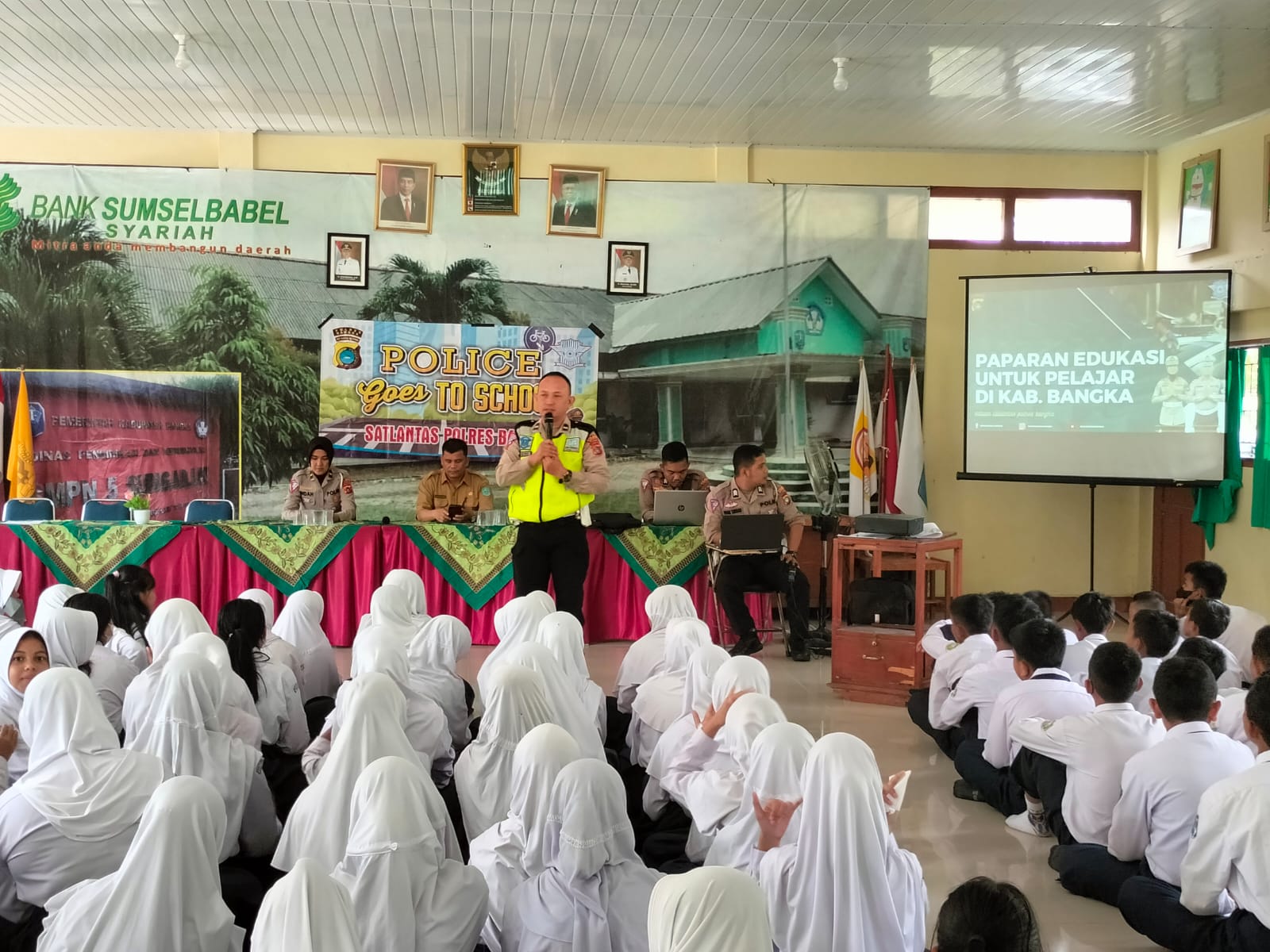 Guna Meningkatkan Kedisiplinan dan Kesadarab Berlalu Lintas Sat Lantas Polres Bangka Goes To School