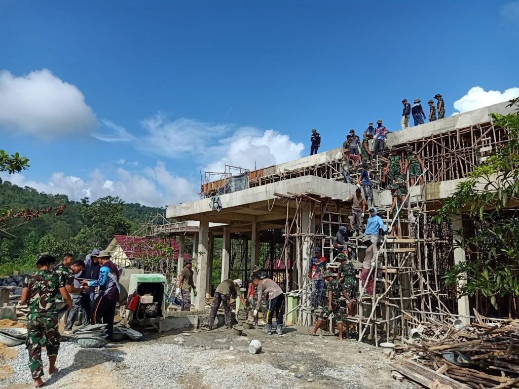 1 Peleton Yonif 147/KGJ Datang ke Mako Brimob Provinsi Babel, Bantu Bangunan Masjid