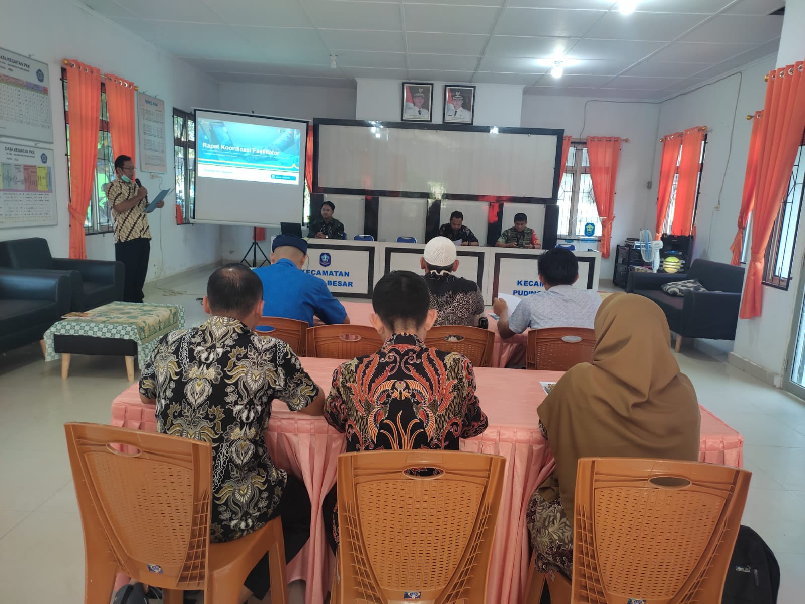 Forum Komunikasi Publik Kelanjutan dan Pendata Awal Regsosek