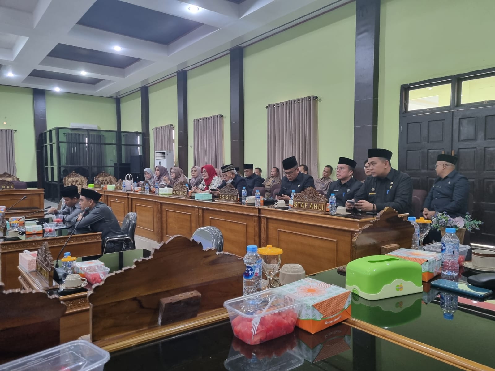 Rapat Paripurna DPRD Kabupaten Bangka Tengah