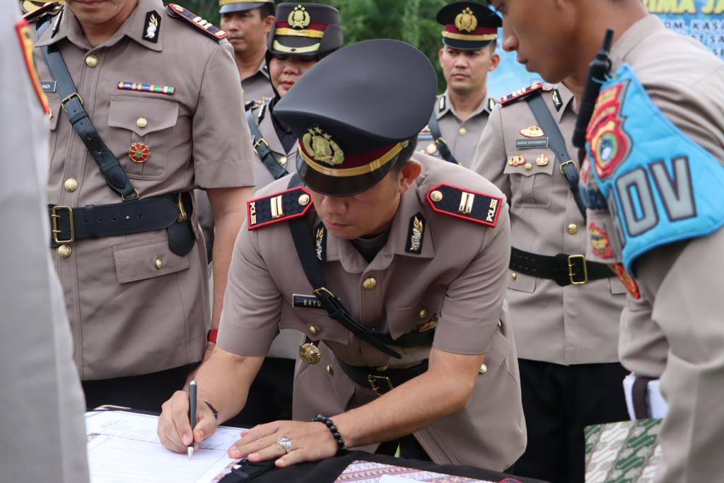 Sebanyak 8 Perwira Polres Bangka Tengah Resmi Berganti