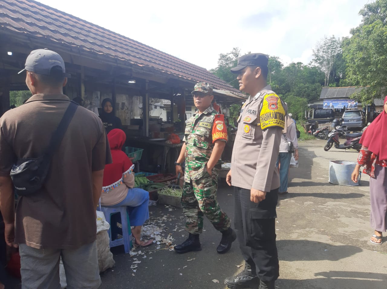 Memantau Situasi Pasar Baru di Hari ke 30 Bulan Suci Ramadhan