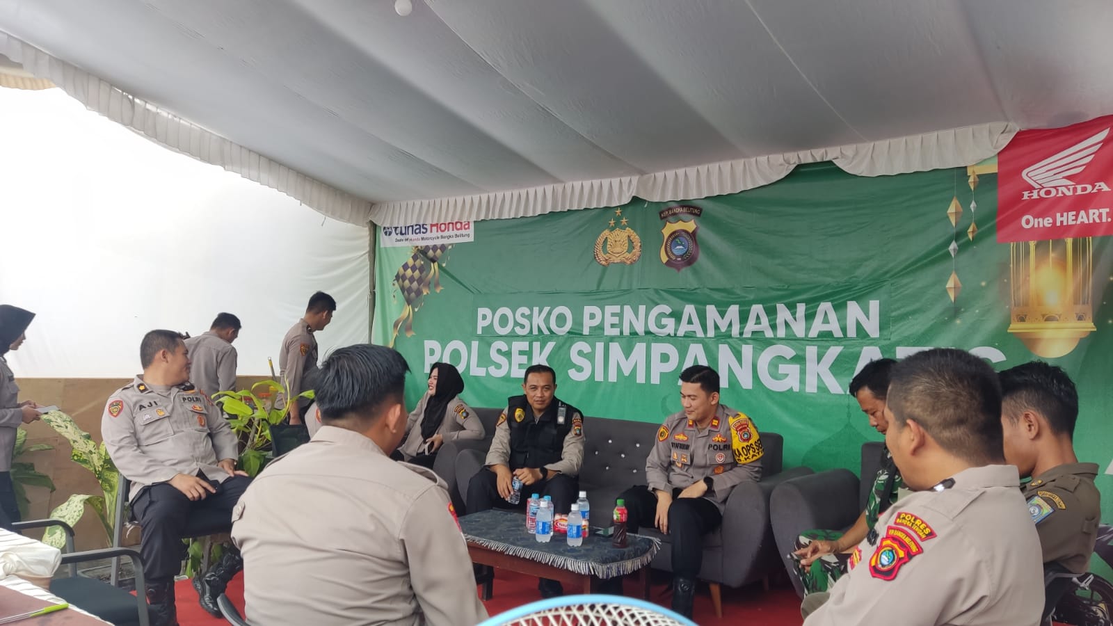 Bag Psikologi Biro SDM Polda Babel Lakukan Dupervisi ke Pos Pengamanan Ketupat Polsek Simpang Katis