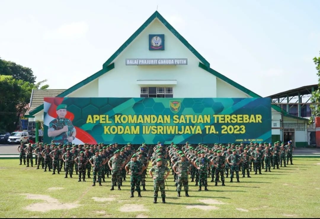 Kegiatan Apel Komandan Satuan Secara Resmi di Buka Oleh Panglima Kodam ll/Sriwijaya