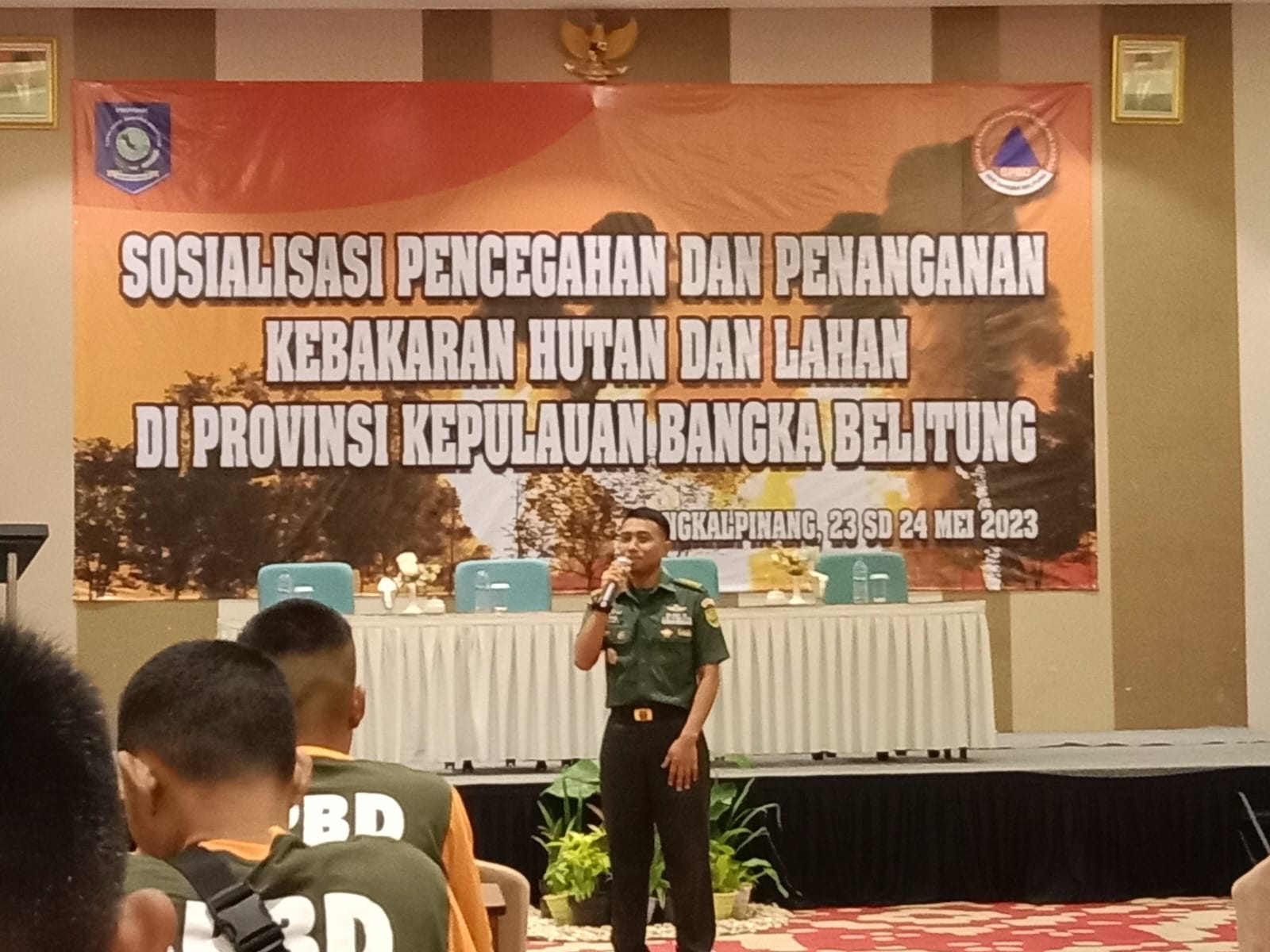 Bersama BPBD Anggota Koramil 06 Bukit Intan Mengikuti Sosialisasi, Informasi dan Edukasi Rawan Bencana