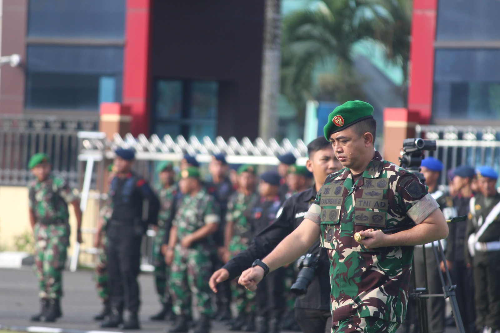 Dandim 0413/Bangka Selaku Komandan Apel Bersama Sinergitas TNI-Polri Provinsi Babel