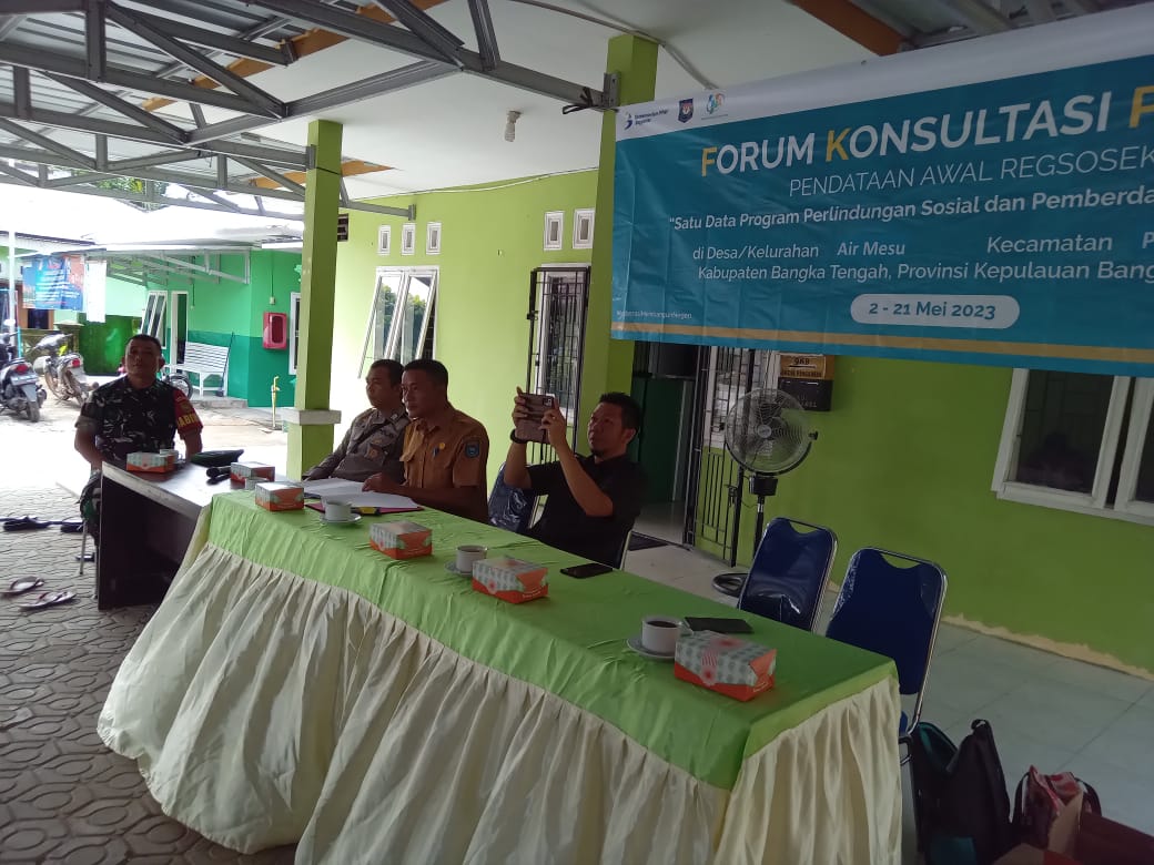 Babinsa Desa Mesu Barat Hadiri Acara Forum Konsultasi Publik Regsosek