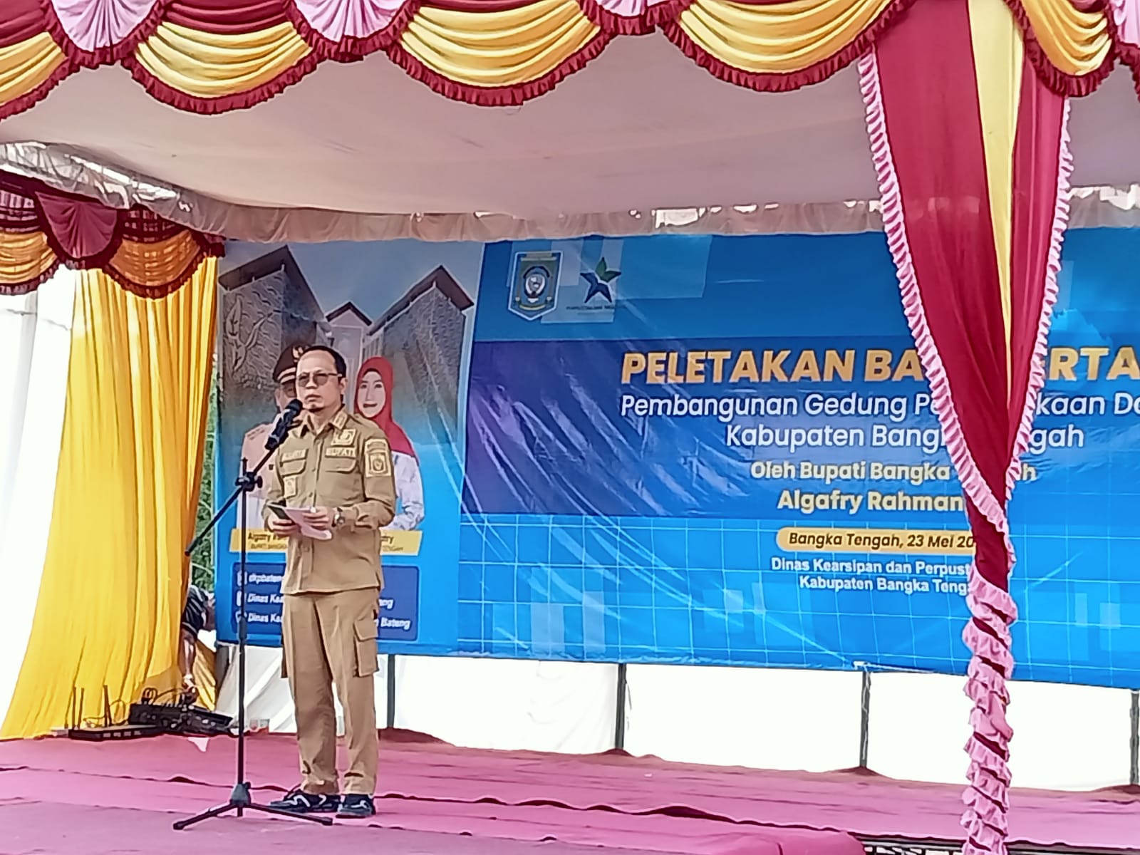 Komandan Kodim 0413/Bangka Bersama forkopimda Hadiri Acara Peletakan Batu Pertama Pembangunan Gedung Perpustakaan