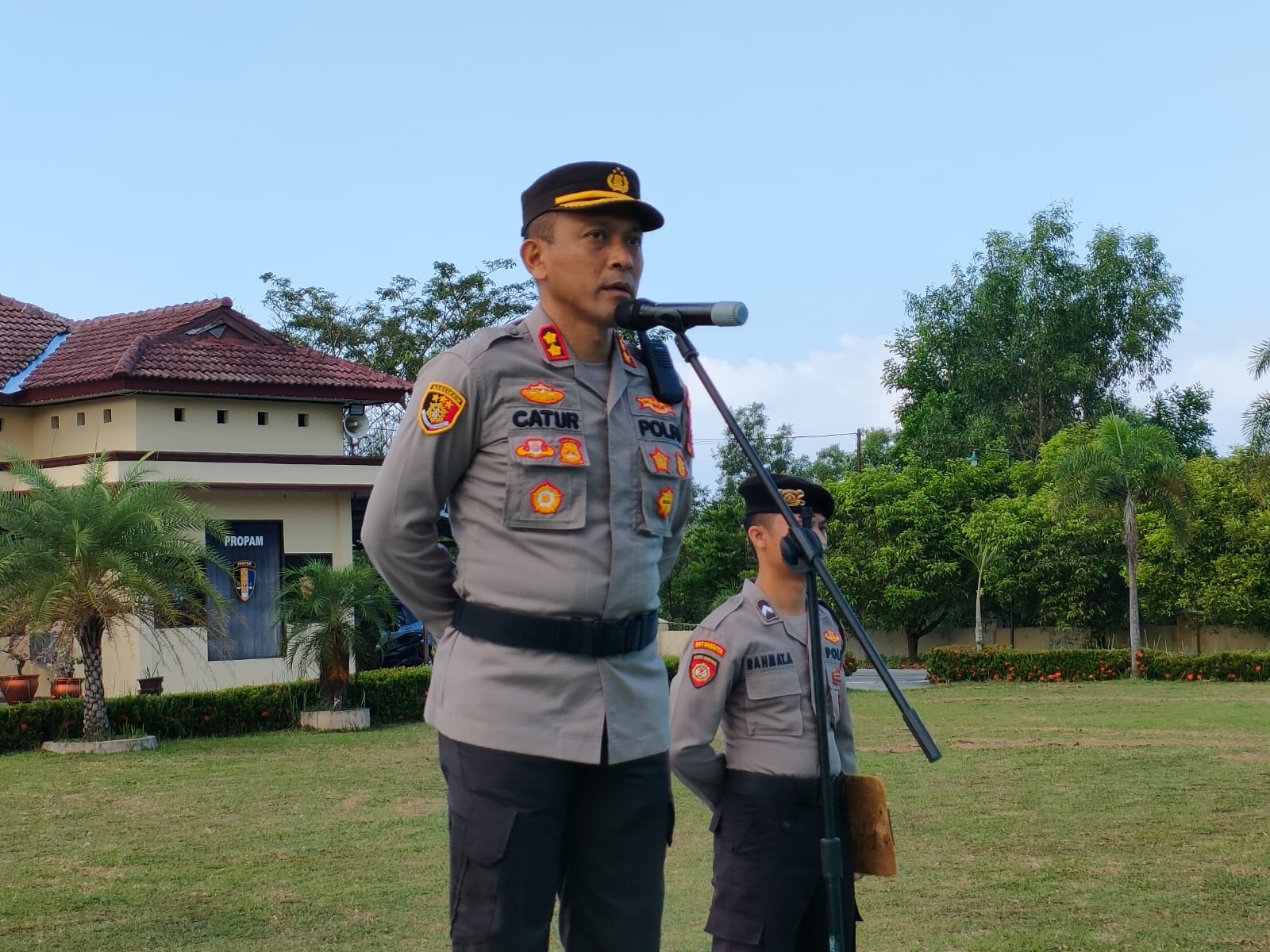 Kapolres Bangka Barat Canangkan Polisi RW Jaga Keamanan dan Ketertiban Umum