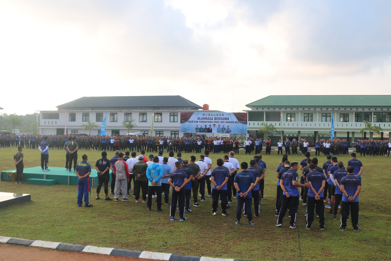 Korem 045/Garuda Jaya Gelar Olahraga Bersama TNI-Polri dan Forkopimda