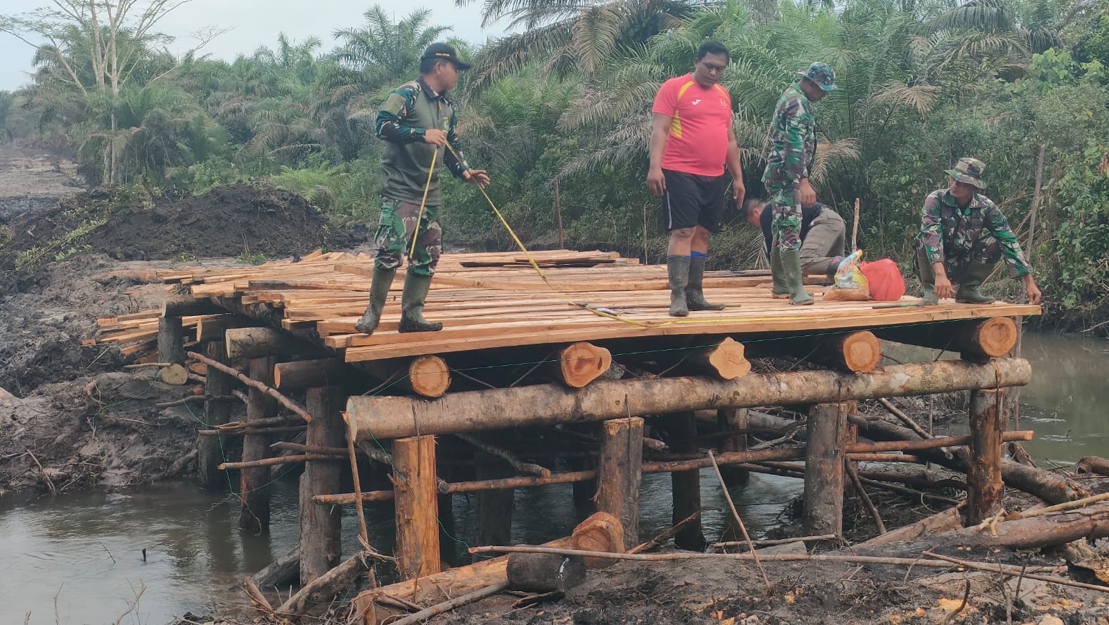 Pembuatan Jembatan Sudah Mencapai 60% di Wilayah TMMD