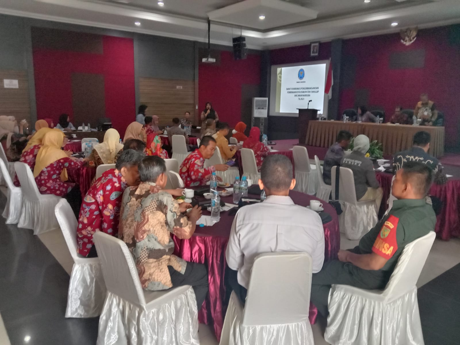 Babinsa Sungailiat Hadiri Rapat Pengembangan Dan Pembinaan Kota Kabupaten Tanggap Ancaman Narkotika Tahun 2023