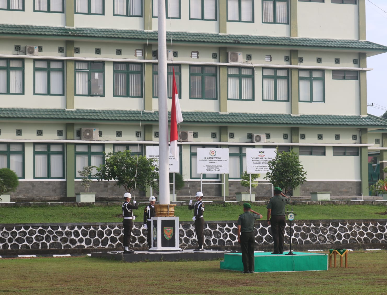 Berlangsung Khidmat, Kasrem 045/Gaya Pimpin Upacara Bendera 17 an Bulan Juni 2023