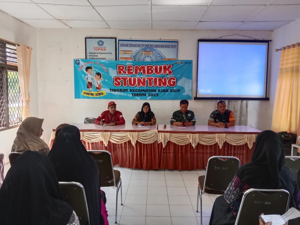 Menurunkan Angka Stunting Babinsa Riau Hadiri Acara Rembuk Stunting