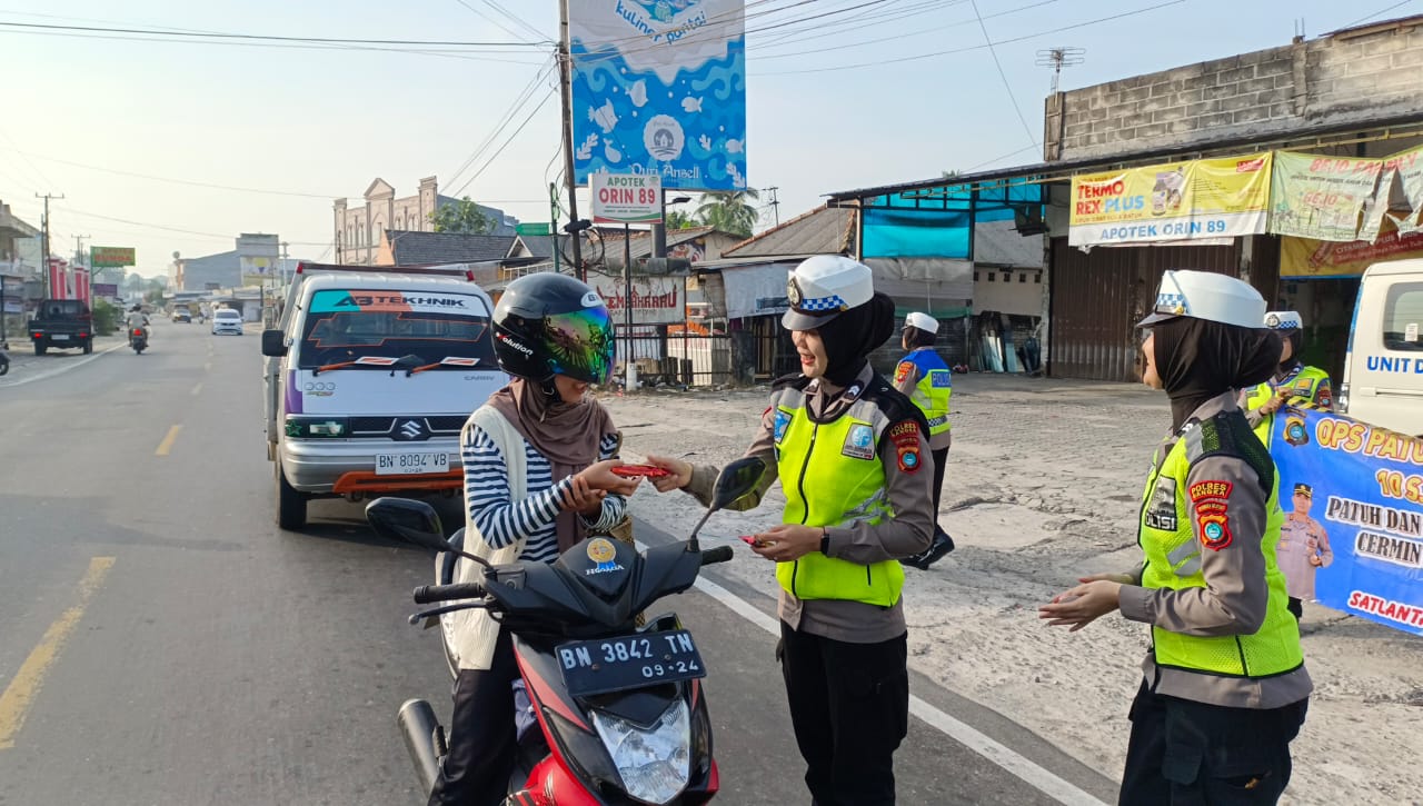 Polres Bangka Berikan Edukasi Kepada Masyarakat Tentang Tertib Berlalu Lintas