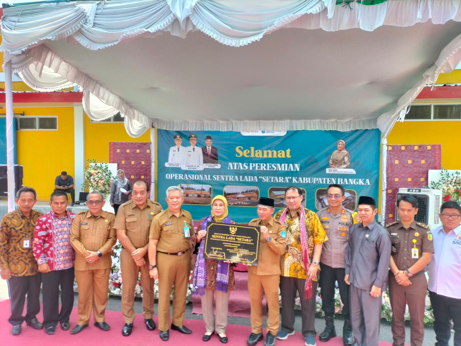 Danramil 413-01/Sungailiat Menghadiri Peresmian Gedung Sentra Lada