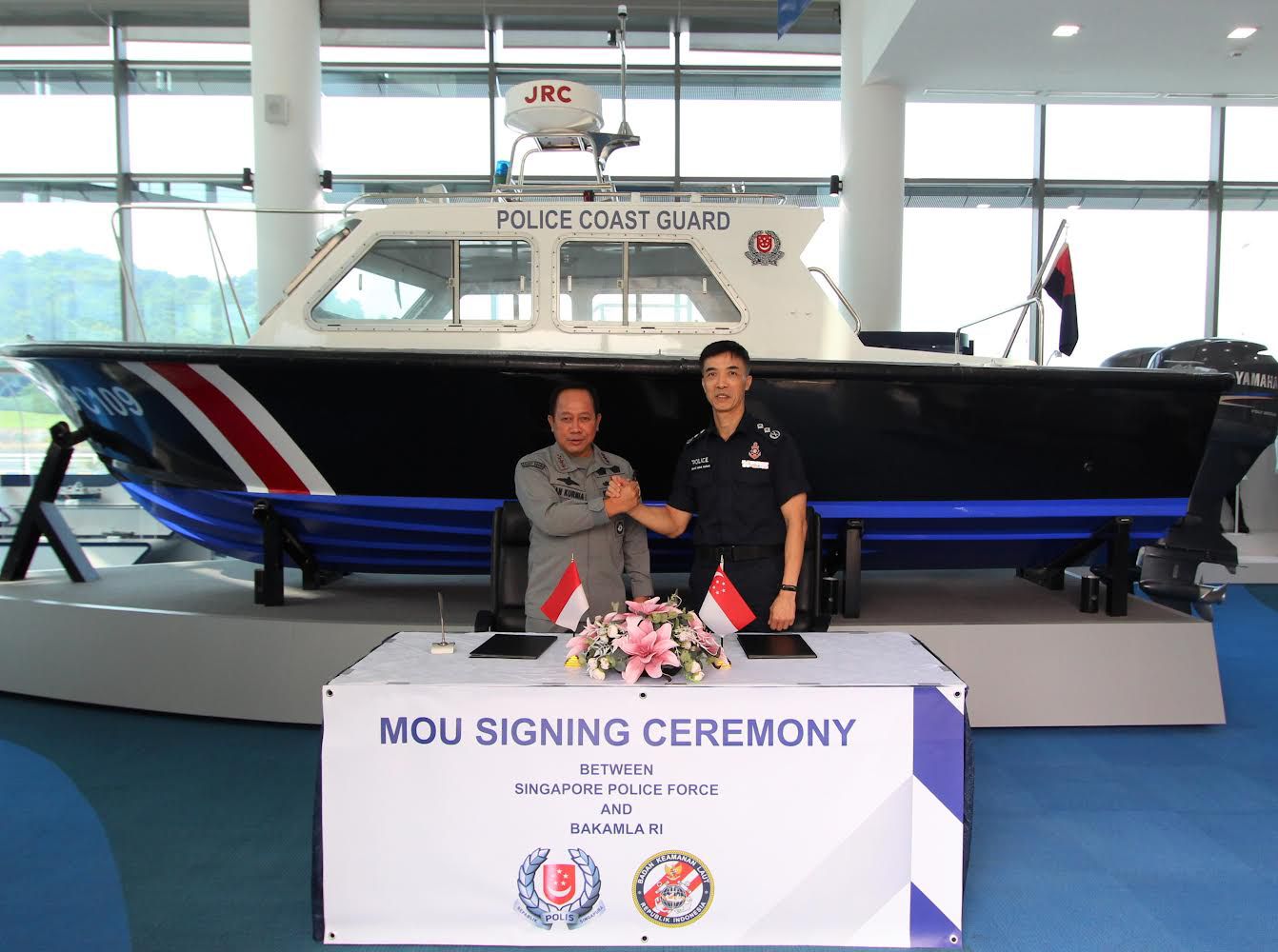 Bakamla RI Tanda Tangan MoU dengan Singapore Police Coast Guard