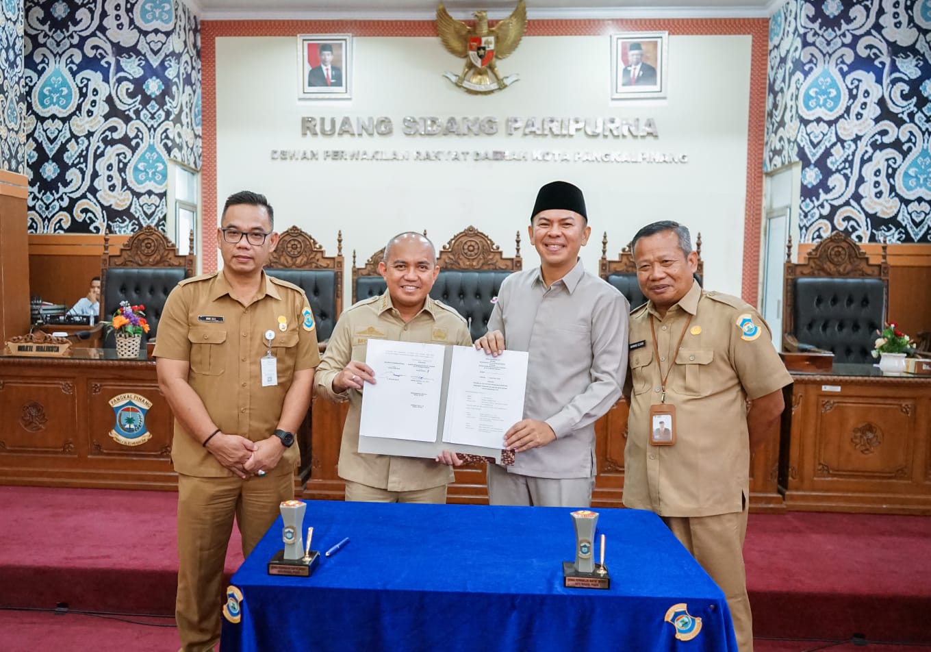 Wako Molen Hadiri Rapat Paripurna Keenam Belas Masa Persidangan III Tahun 2023 DPRD Pangkalpinang