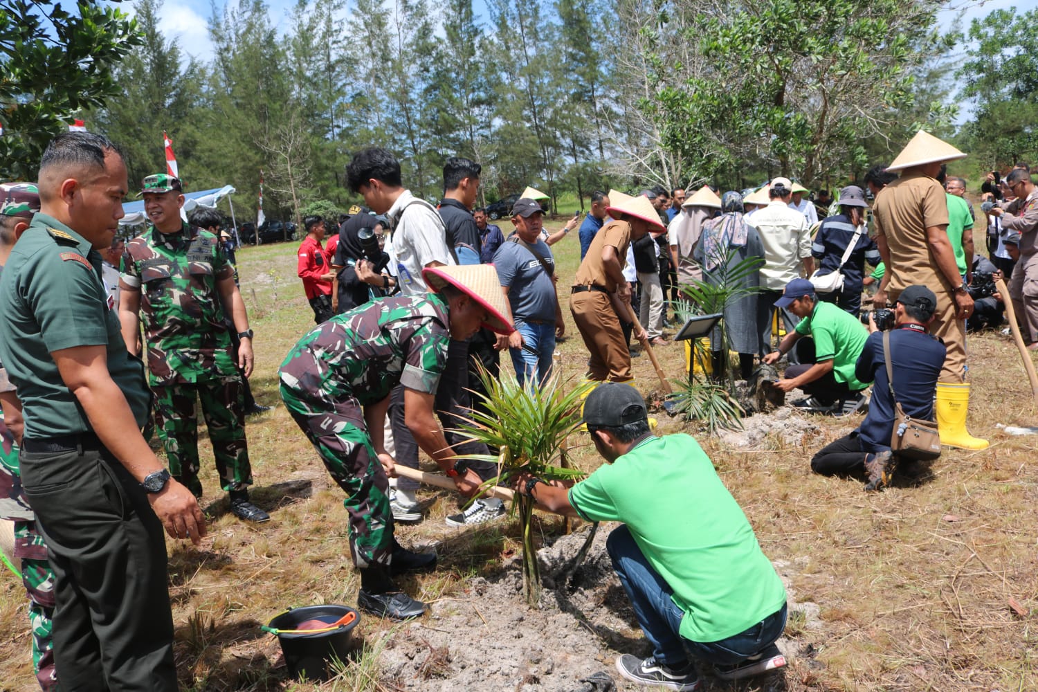 Penanaman Simbolis Sejuta Pohon Sagu di Hadiri Dandim 0413/Bangka