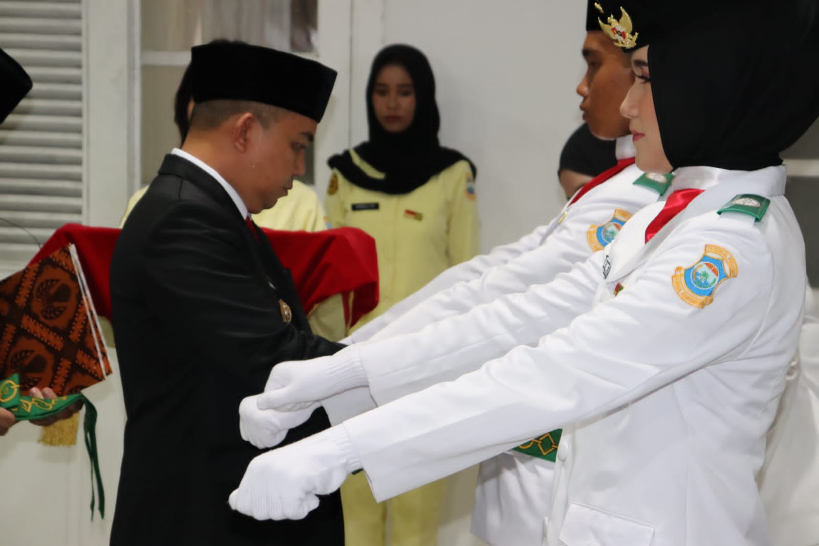 Melantik Serta Mengukuhkan Anggota Paskibraka Kota Pangkalpinang, Molen : Menjadi Ujung Tombak Membangun Persatuan Bangsa