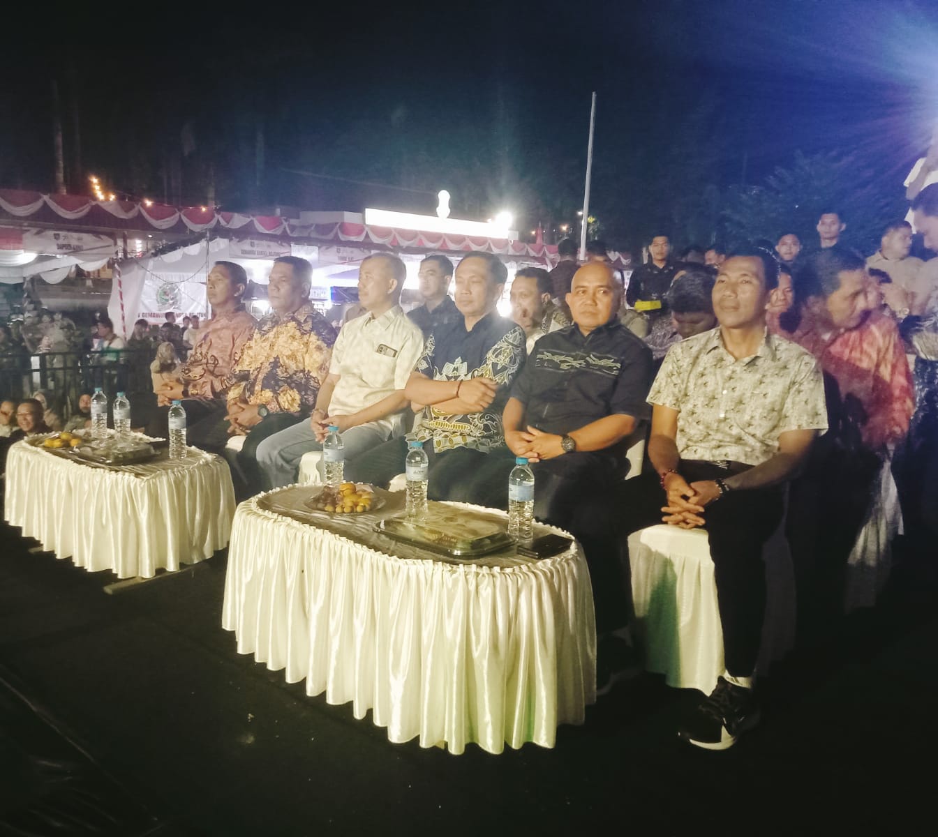 Kasrem 045/Gaya Bersama Forkopimda Menghadiri Pesta Rakyat Di Alun-alun Taman Merdeka