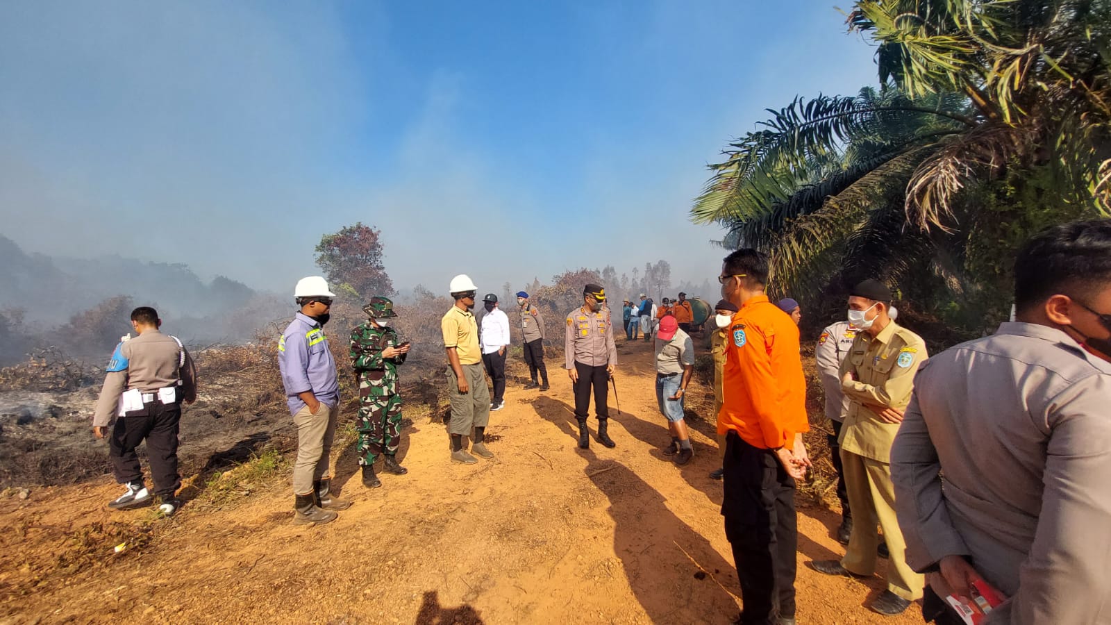 Kapolres Bangka Bersama Intasi Terkait Laukakn Pemadaman Hutan dan Lahan yang Terbakar