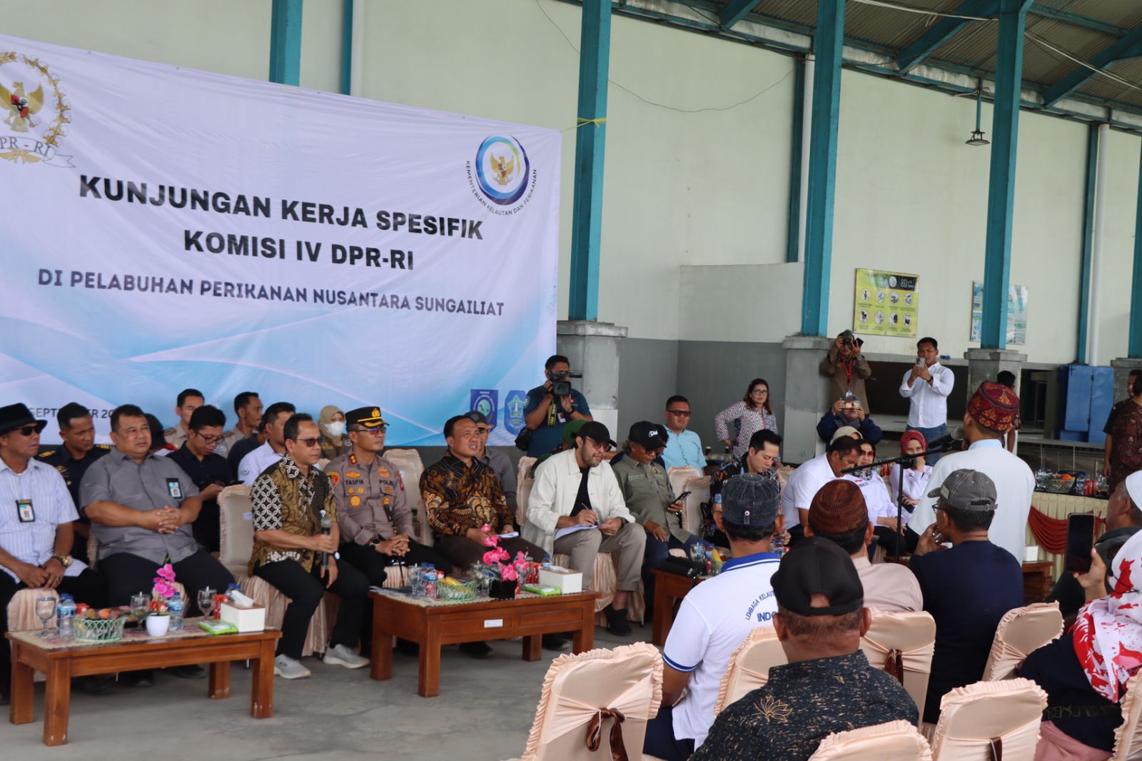 Kunjungan kawasan Muara Jelitik (Muara Air Kantung) Oleh Komisi IV DPR RI dipimpin oleh Ketua TIM Komisi IV DPR RI