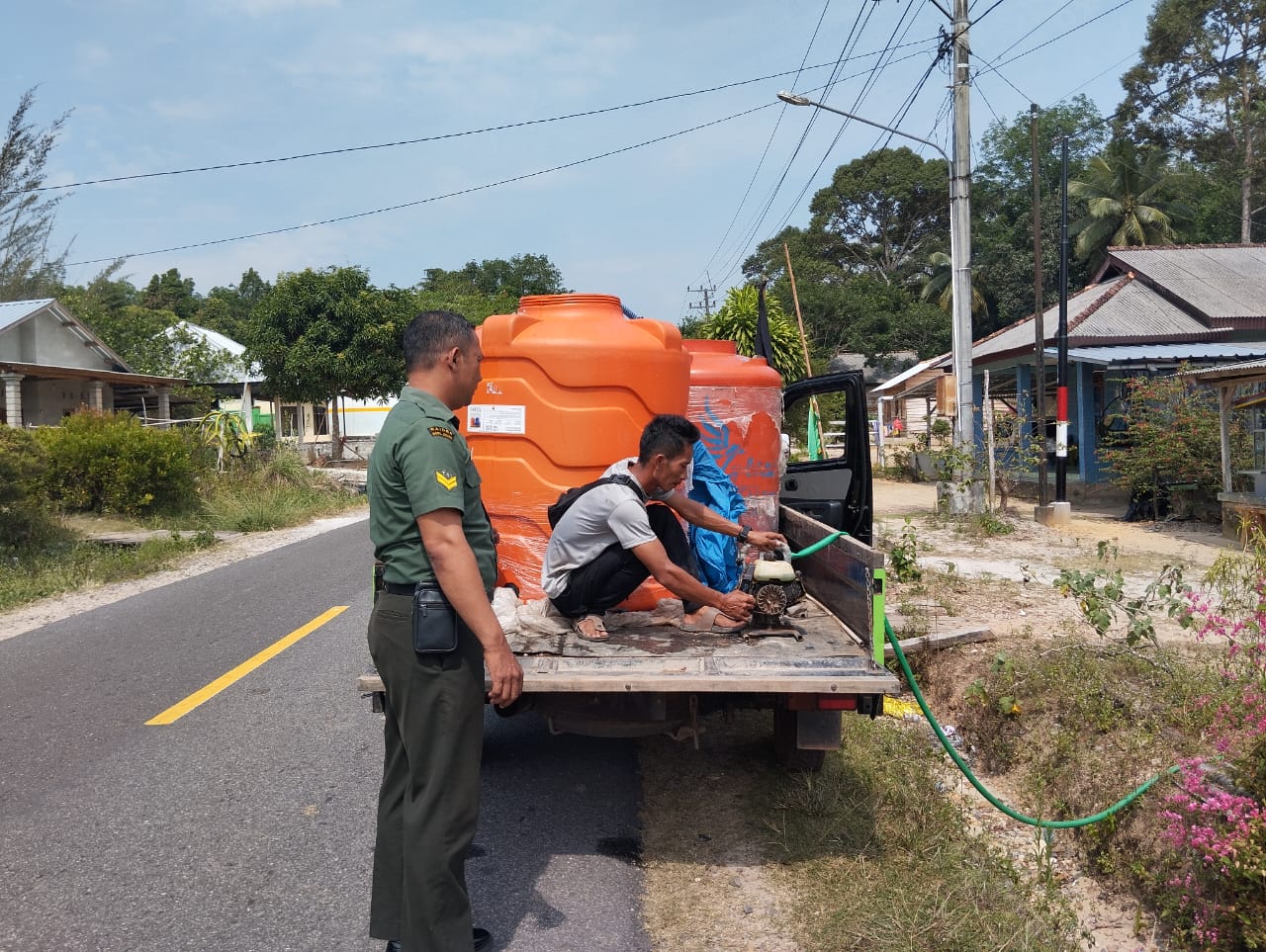 Akibat Kemarau di Berbagai Wilayah Kabupaten Bangka Mengalami Kekurangan Air Bersih