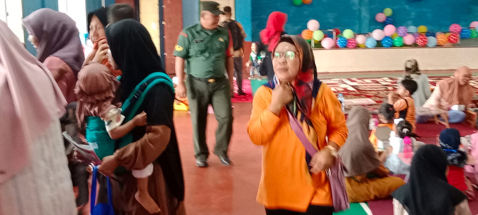 Babinsa Berok anggota Koramil 413-07/Koba Support Kegiatan Lomba Mewarnai Dan Balita Sehat, Guna Dukung Kretifitas Anak